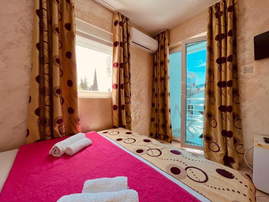 Golf Apartment Budva
