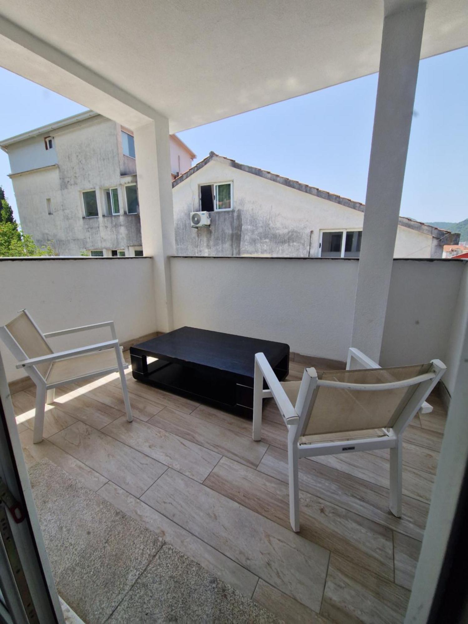Golf Apartment Budva
